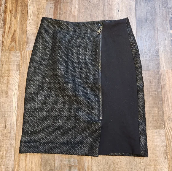 Ann Taylor Skirt - Picture 3 of 4